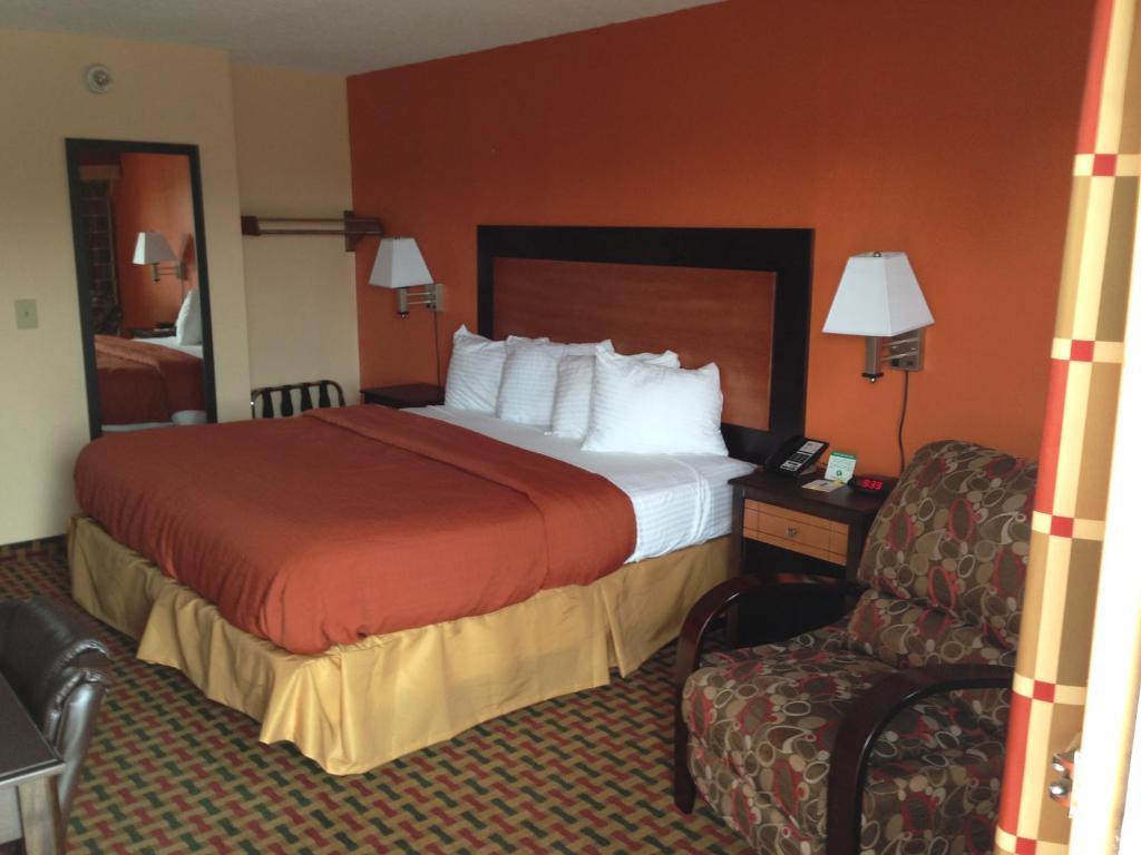 Days Inn By Wyndham Independence Exteriér fotografie